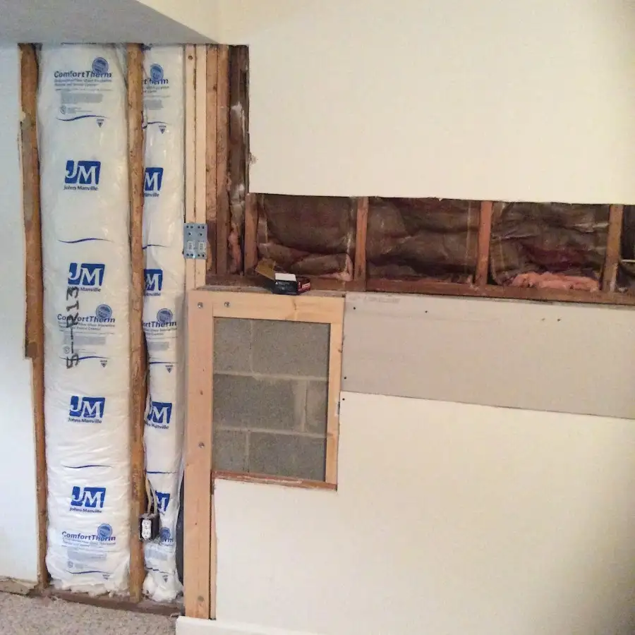 Wall insulation replacement during Structural Drying in Channelview